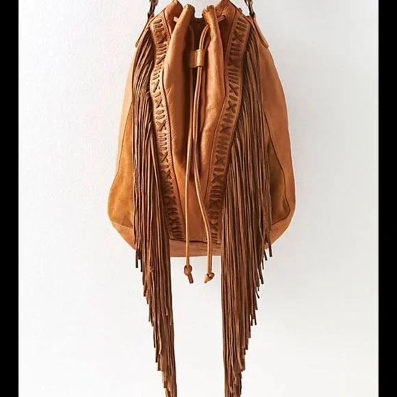 NWOT RARE Free People AMARILLO Brown Fringed Shoulder Bag - Picture 2 of 5